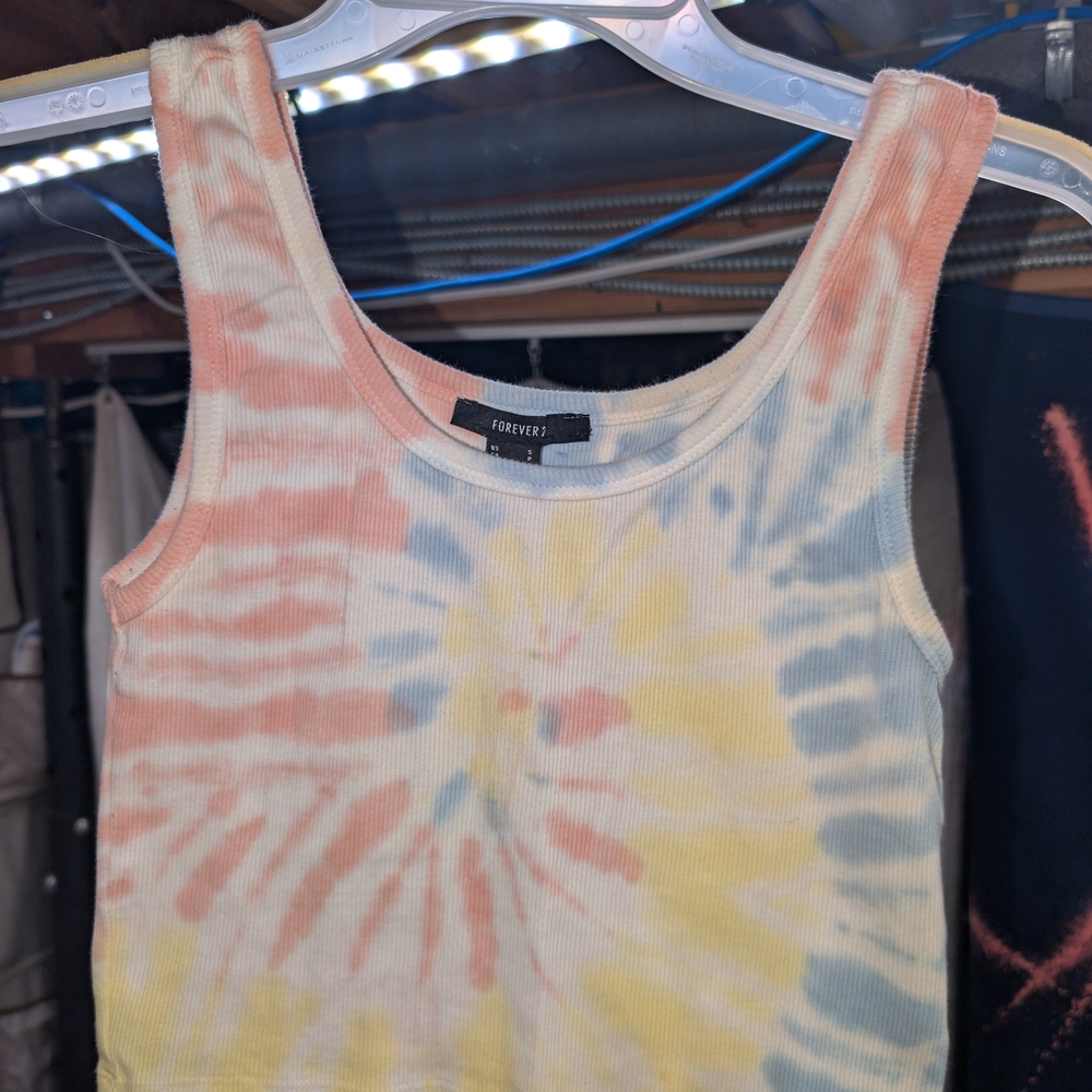 Forever 21 Tie-Dye Tank Top